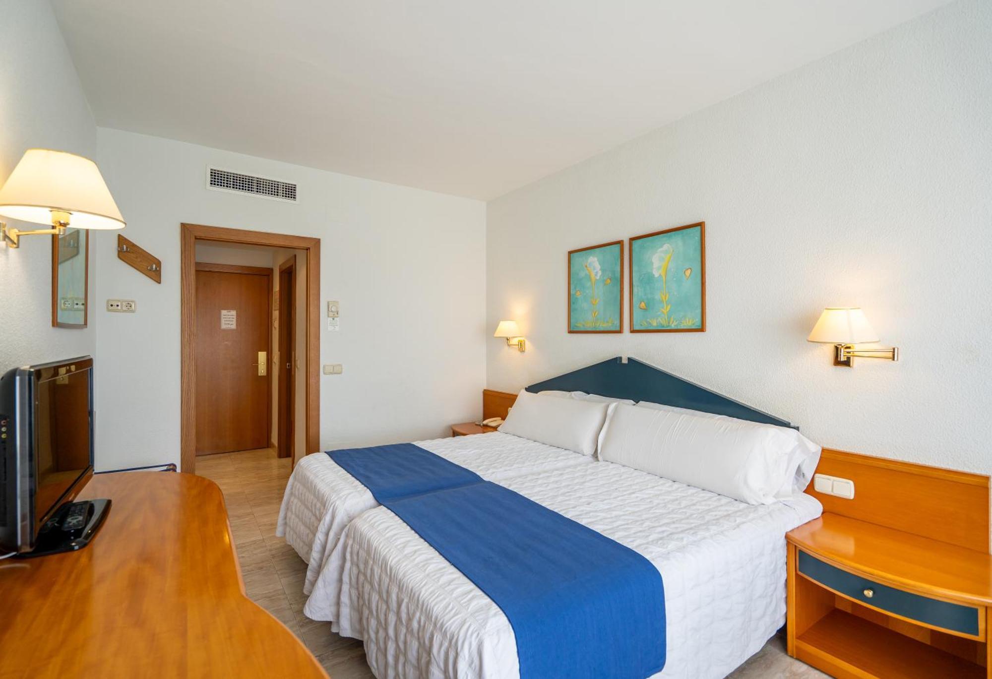 Leman Hotel Y Apartamentos 帕尔马海滩 外观 照片